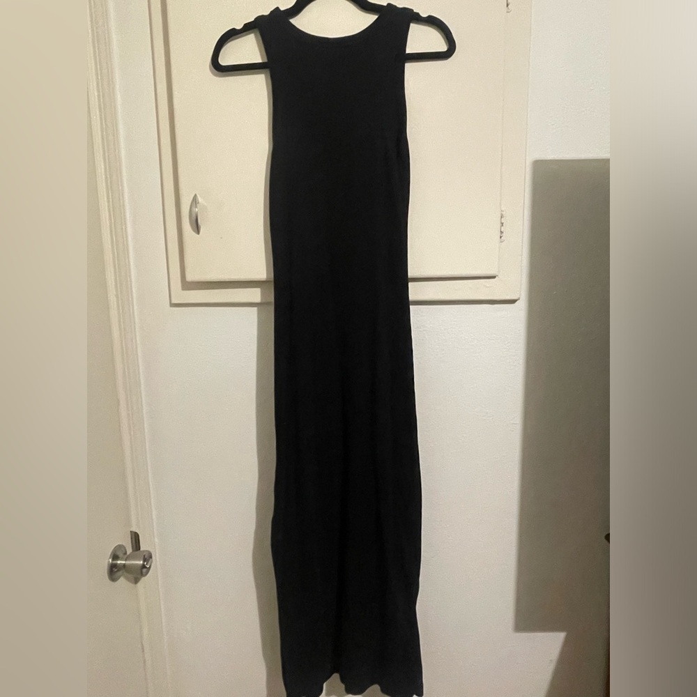 Universal Thread Black Ribbed Top - Picture 2 of 4